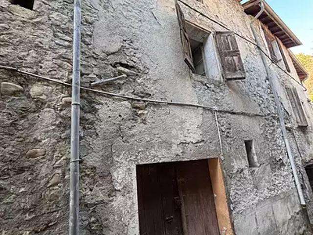 Maison vente à Gap, Lettret