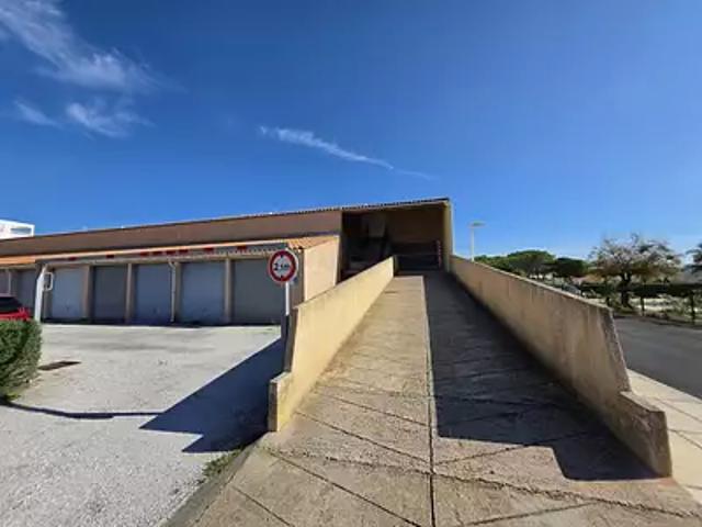 Garage vente à Leucate, Aude