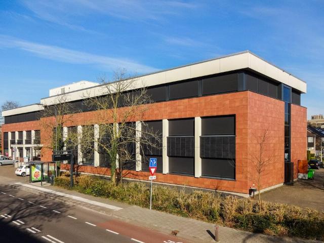 Bedrijfspand te huur in Velp, Gelderland