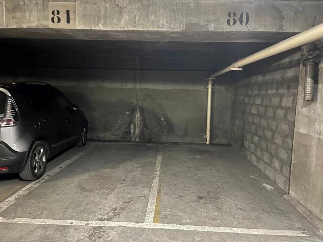 Garage vente à Nanterre, Levallois-perret