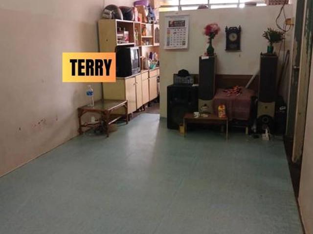Flat for sale in Wellesley, Penang