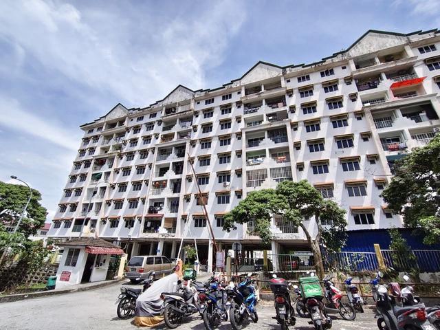 Apartment for sale in Kajang, Langat