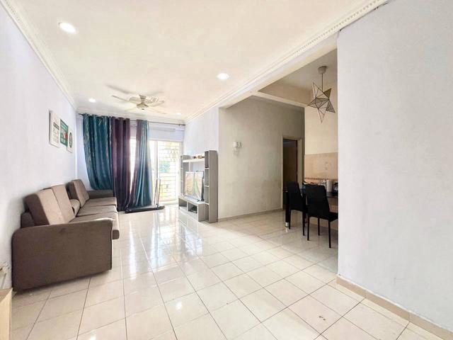 Apartment for sale in Petaling, Alam Impian