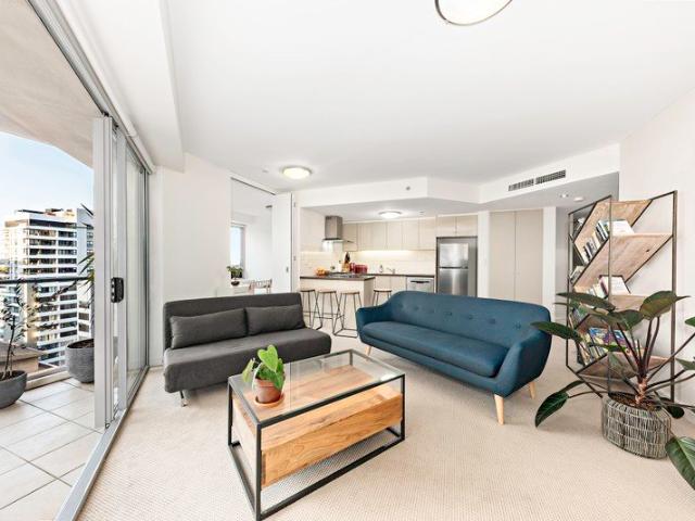Apartment for rent in Victoria Cross, Sydney