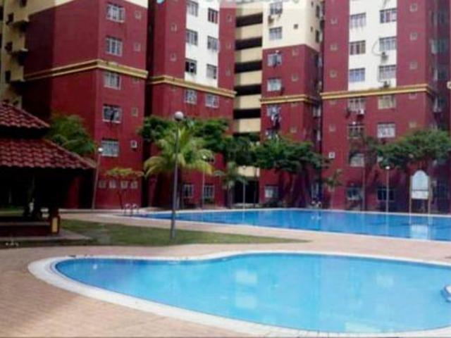 Apartment for sale in Petaling, Damansara Damai