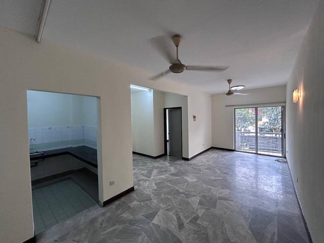Apartment for sale in Port Klang, Selangor