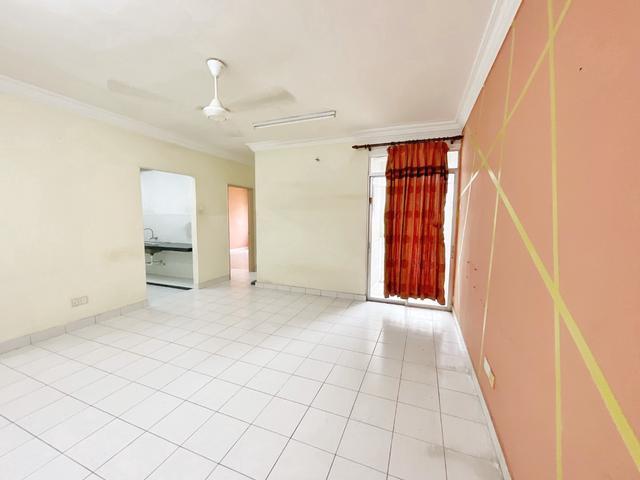 Apartment for sale in Kajang, Langat