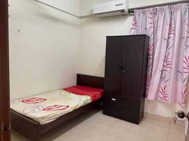Apartment for sale in Tanjong Sepat, Selangor