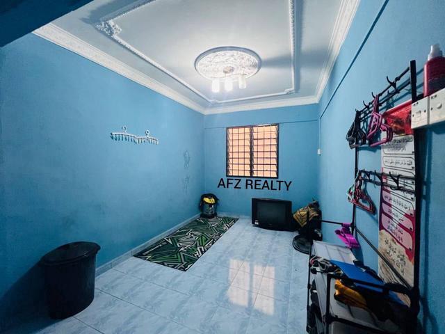 Flat for sale in Wellesley, Penang