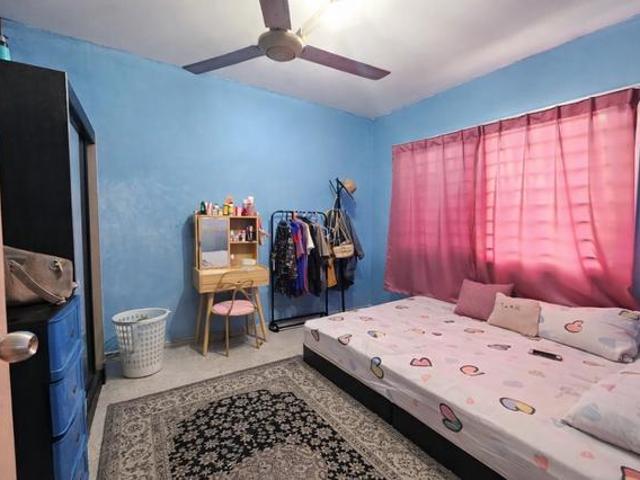 Flat for sale in Kajang, Langat
