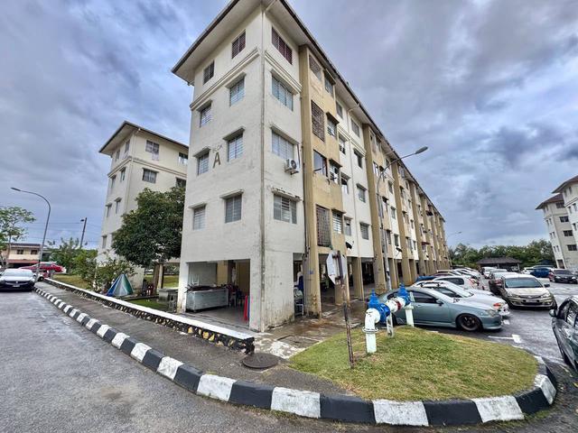 Flat for sale in Bukit Ledang, Johor