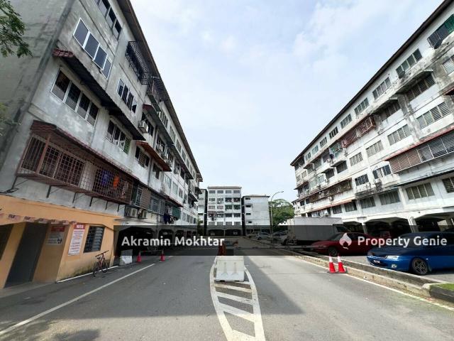 Flat for sale in Kajang, Langat