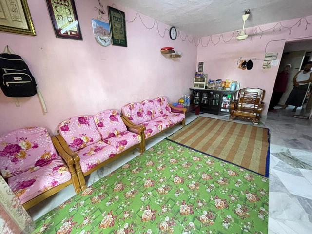 Flat for sale in Selayang, Selangor