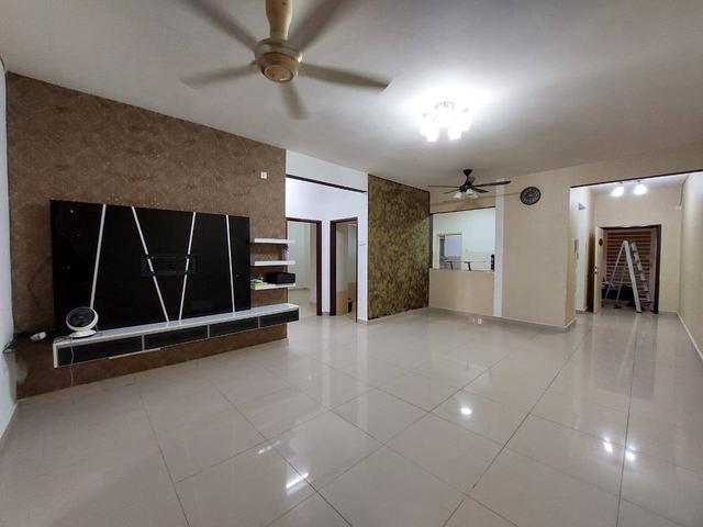 Condominium for sale in Petaling, Subang Jaya