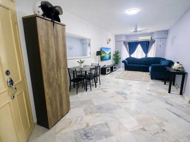 Apartment for sale in Country Heights Damansara, Kuala Lumpur