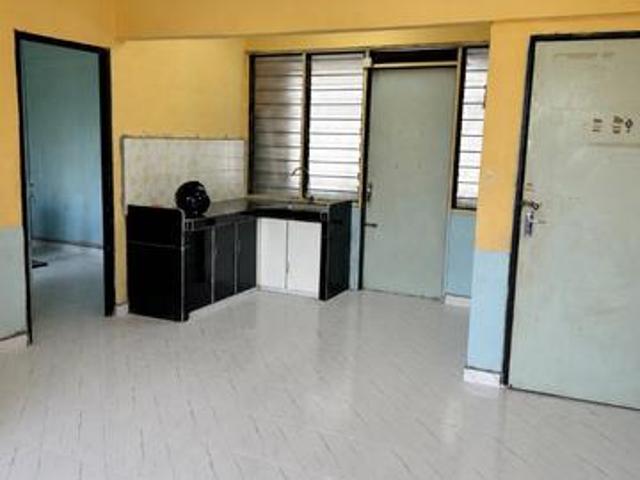 Flat for sale in Wellesley, Penang