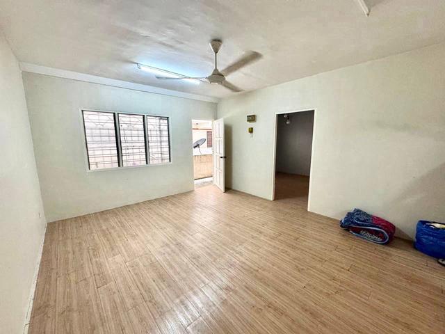 Apartment for sale in Beranang, Majlis Perbandaran Kajang