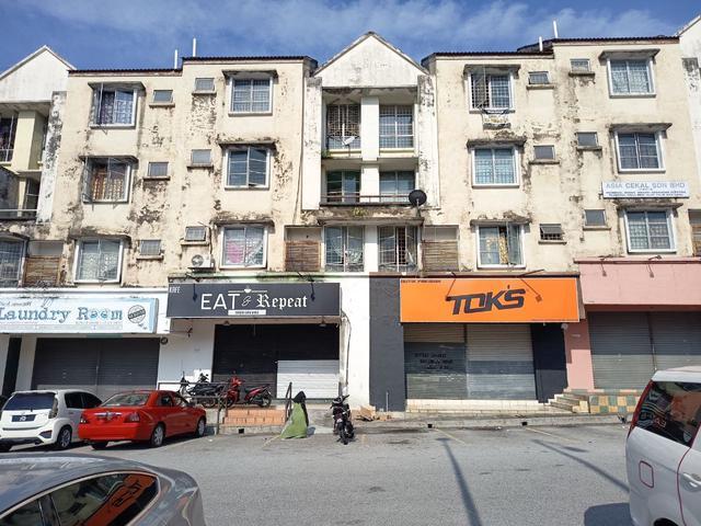 Flat for sale in Kajang, Langat