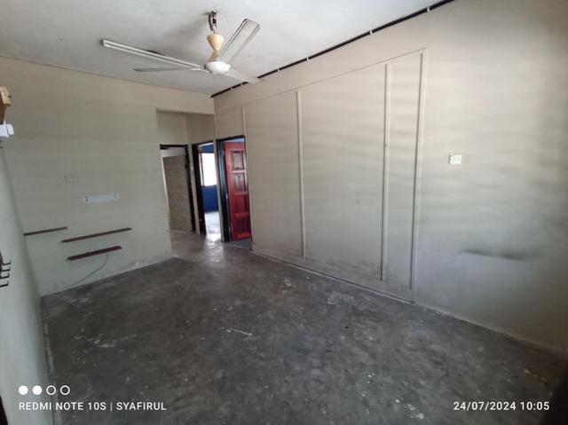 Flat for sale in Petaling, Alam Impian