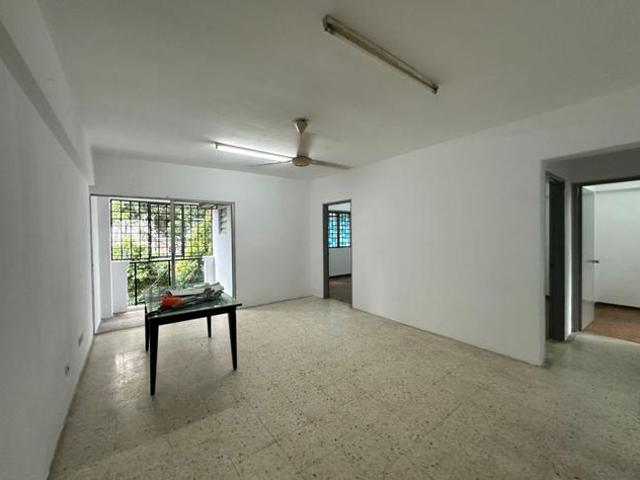 Apartment for sale in Kajang, Langat