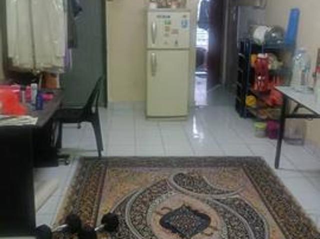 Apartment for sale in Keramat