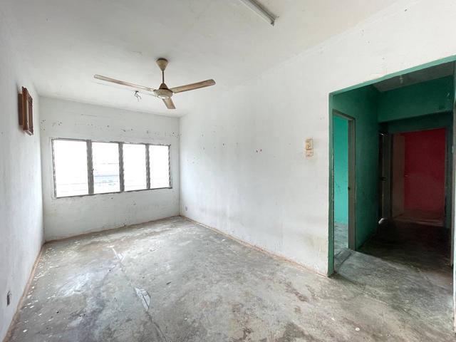 Flat for sale in Sungai Buloh, Shah Alam
