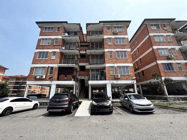 Apartment for sale in Setia Alam, Shah Alam