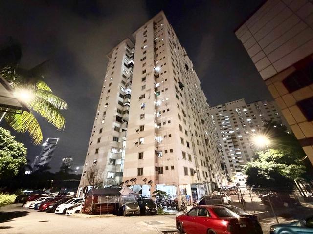Apartment for sale in Petaling, Damansara Damai