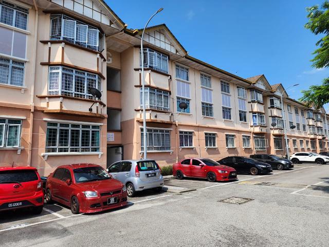 Apartment for sale in Petaling, Damansara Damai
