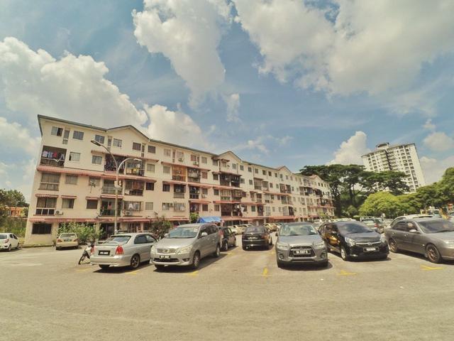 Apartment for sale in Langat, Selangor