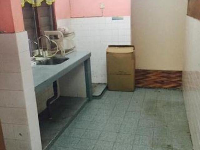 Flat for sale in Selayang, Selangor