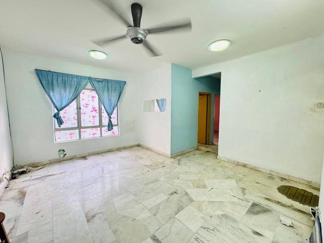 Flat for sale in Selayang, Selangor