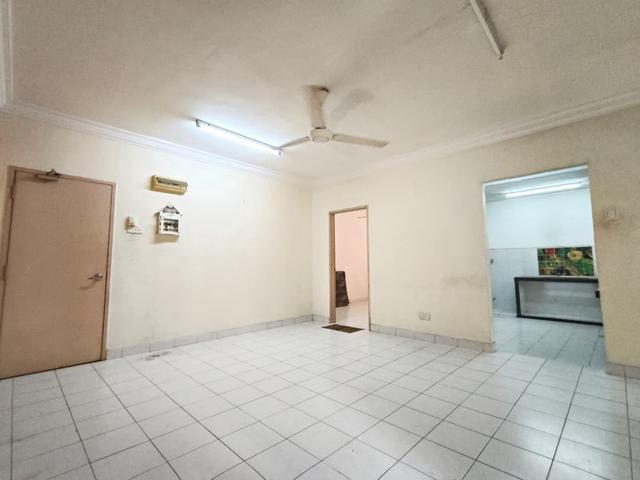 Apartment for sale in Kajang, Langat