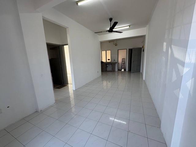 Apartment for sale in Nilai, Negeri Sembilan