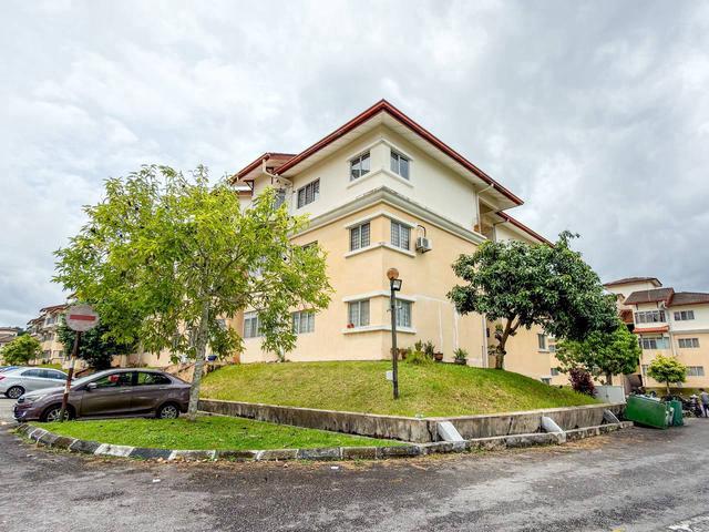 Apartment for sale in Kajang, Langat
