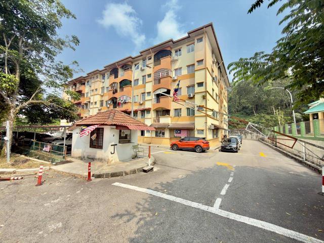 Apartment for sale in Kajang, Langat