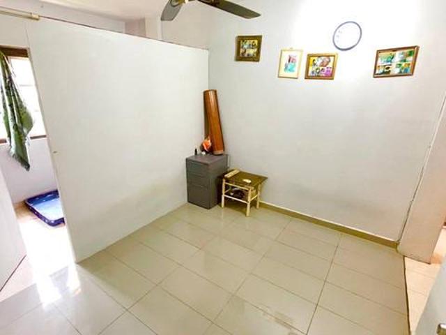 Flat for sale in Langat, Selangor