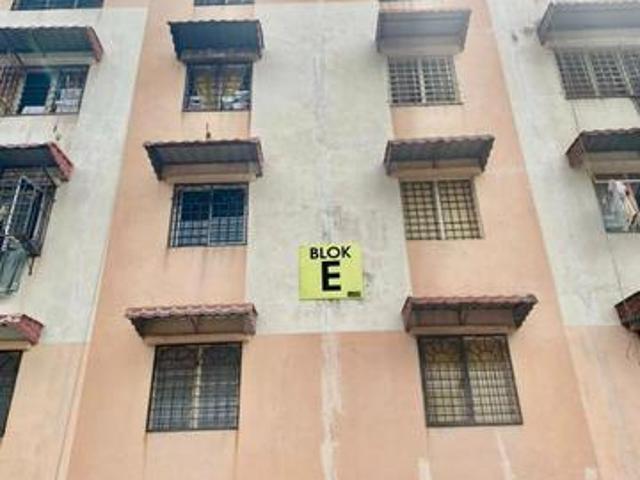 Apartment for sale in Petaling, Damansara Damai