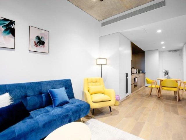 Apartment for sale in West Melbourne, Melbourne