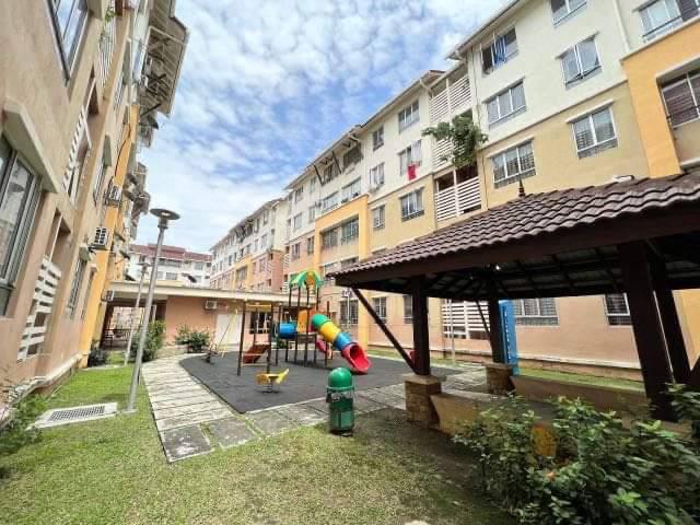 Apartment for sale in Kajang, Langat