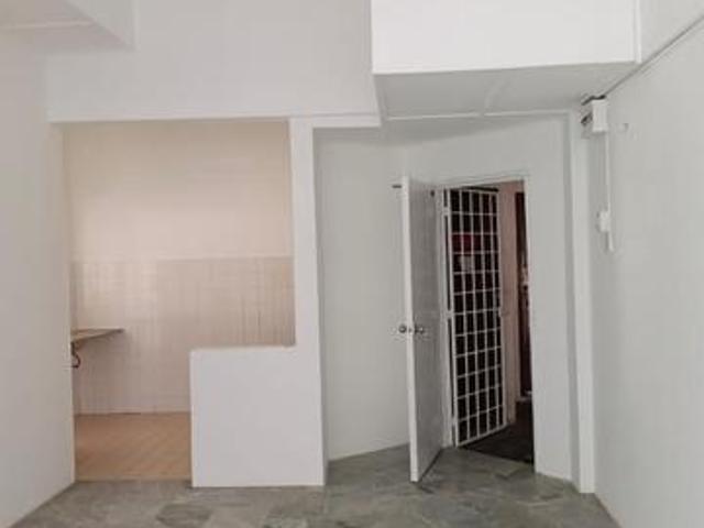 Apartment for sale in Kajang, Langat