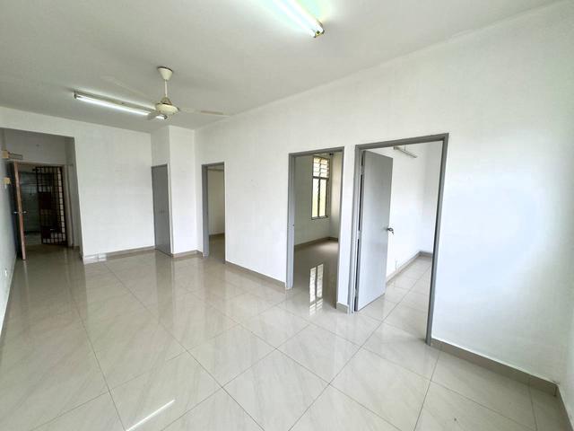 Apartment for sale in Petaling, Subang Jaya