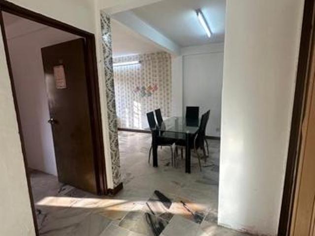 Flat for sale in Petaling, Alam Impian