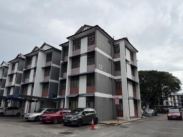 Flat for sale in Wellesley, Penang