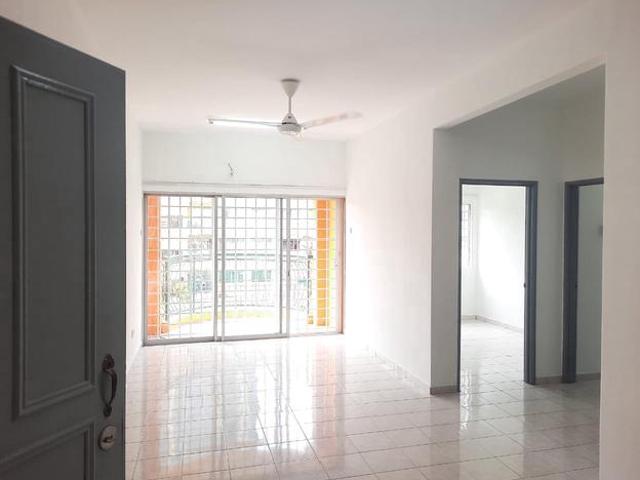Apartment for sale in Petaling, Subang Jaya