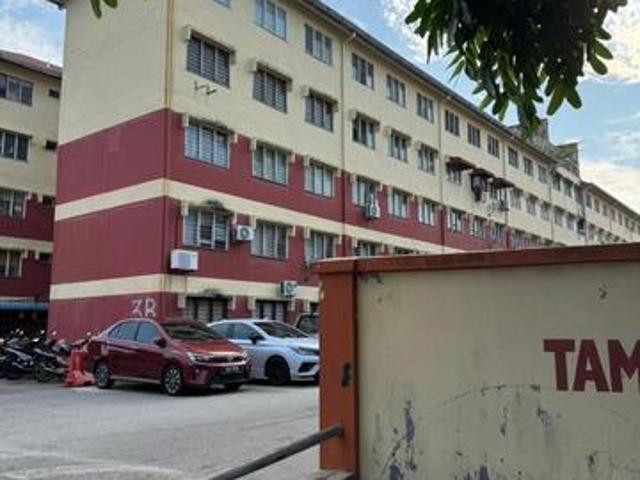 Flat for sale in Wellesley, Penang