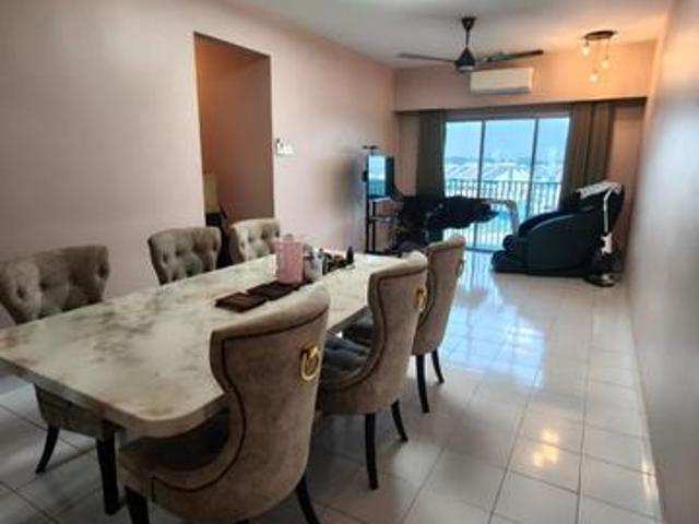 Apartment for sale in Tanjong Sepat, Selangor