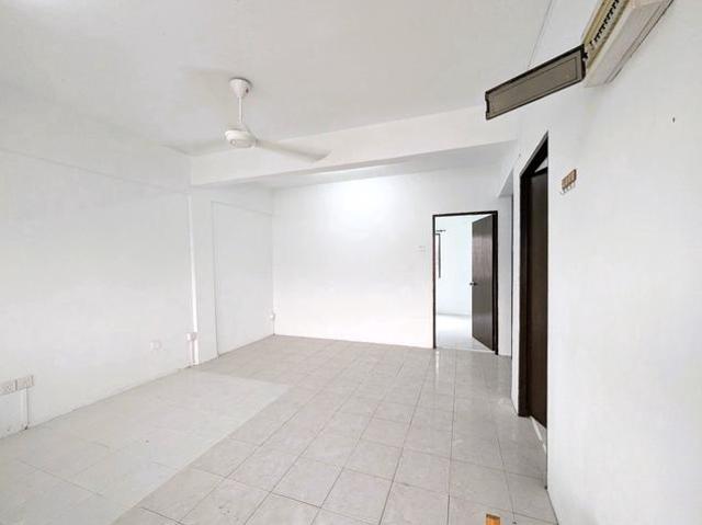 Apartment for sale in Kajang, Langat