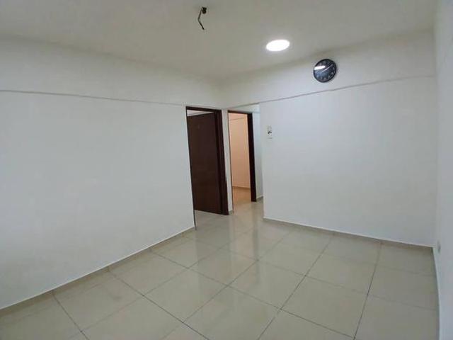 Apartment for sale in Shah Alam, Petaling