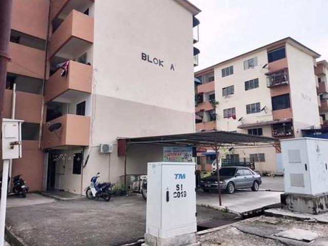 Flat for sale in Wellesley, Penang